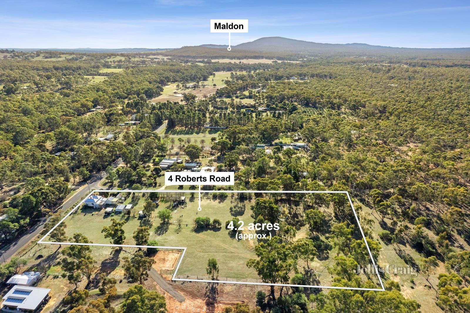 4 Roberts Road, Welshmans Reef image 14