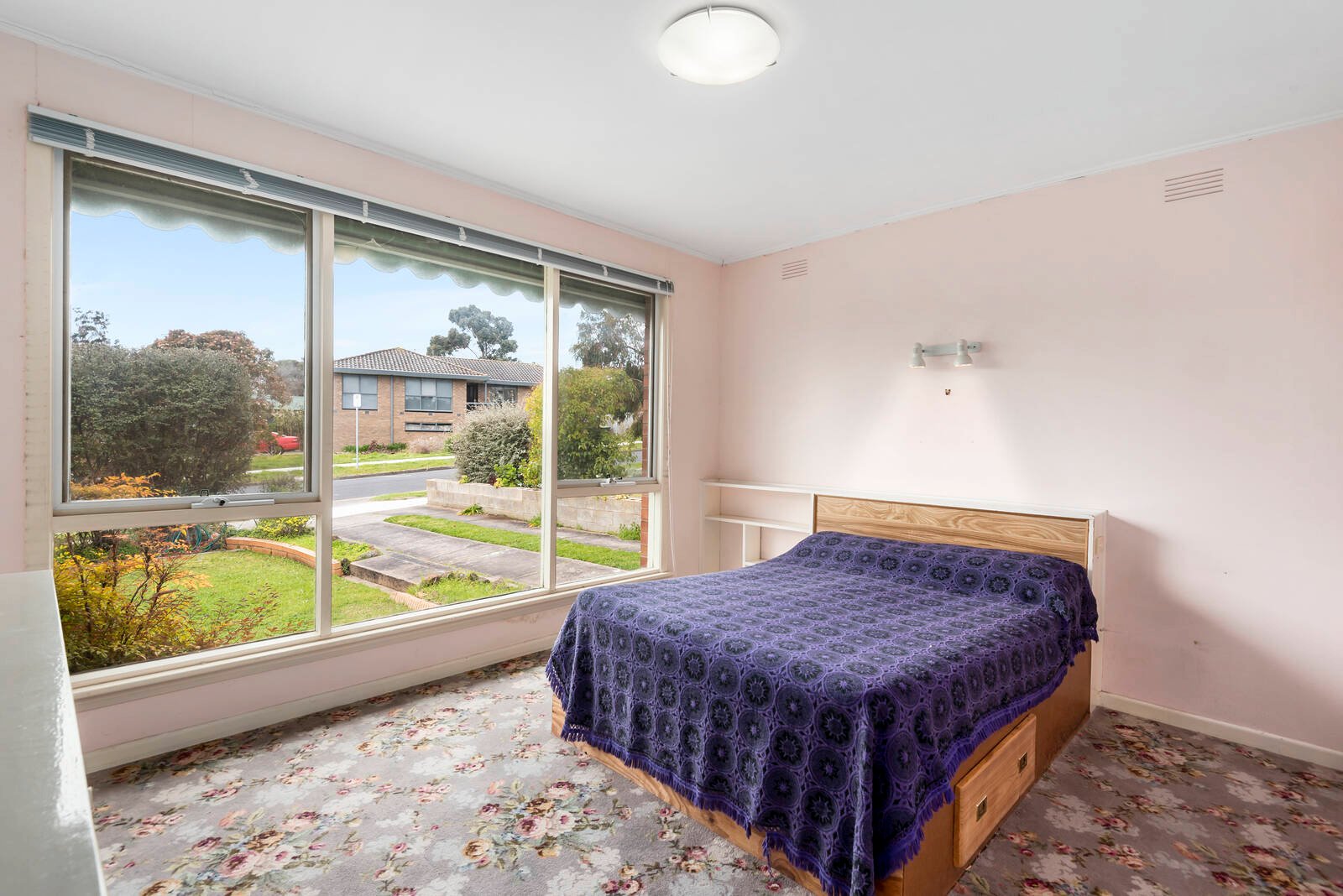 Property Gallery Thumbnail 6
