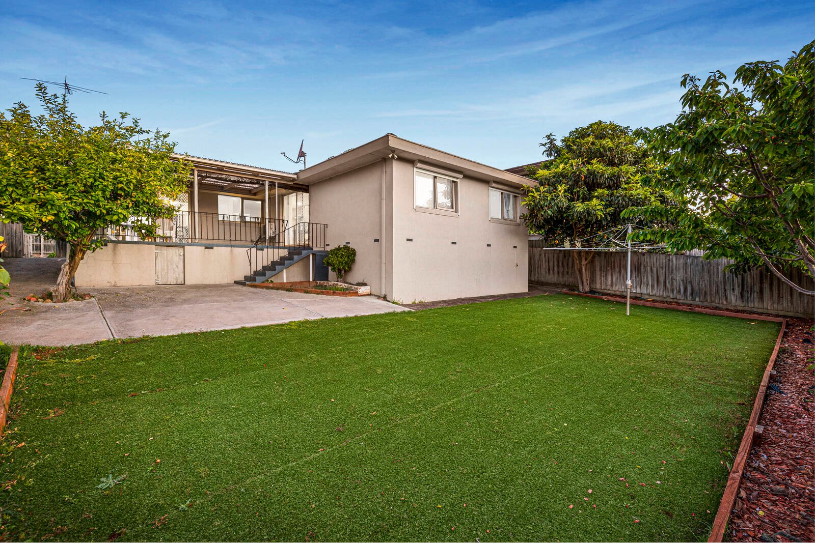 Property Gallery Thumbnail 12