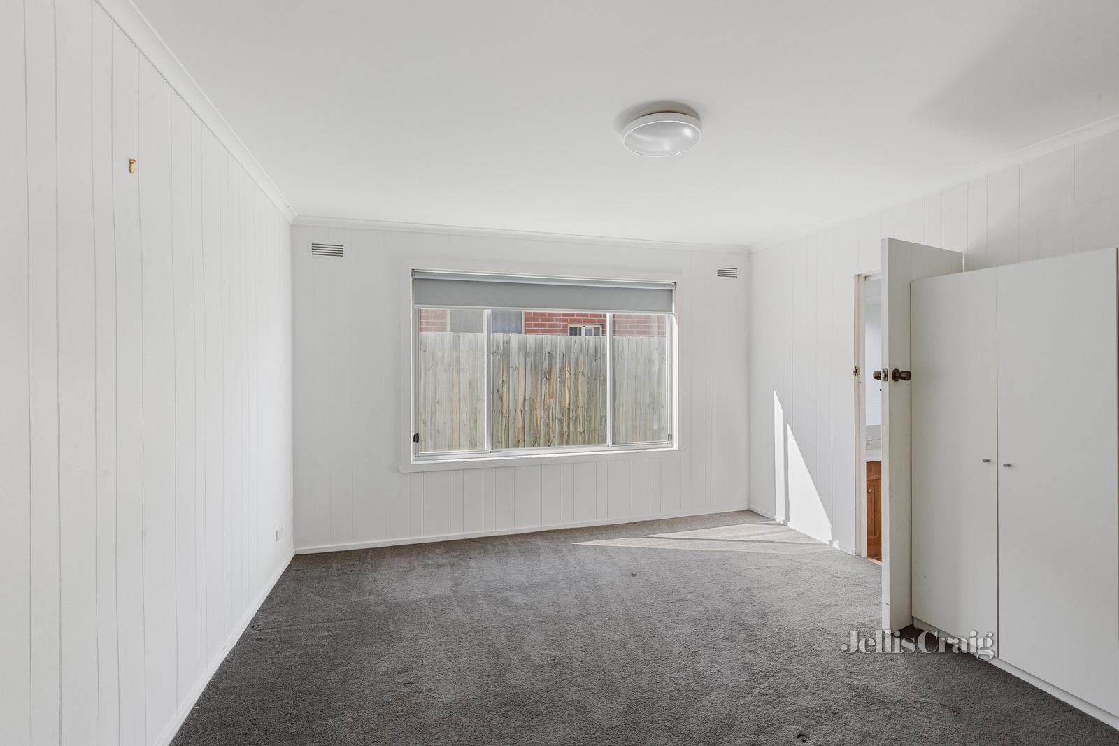 4 Rose Street, Bentleigh image 6