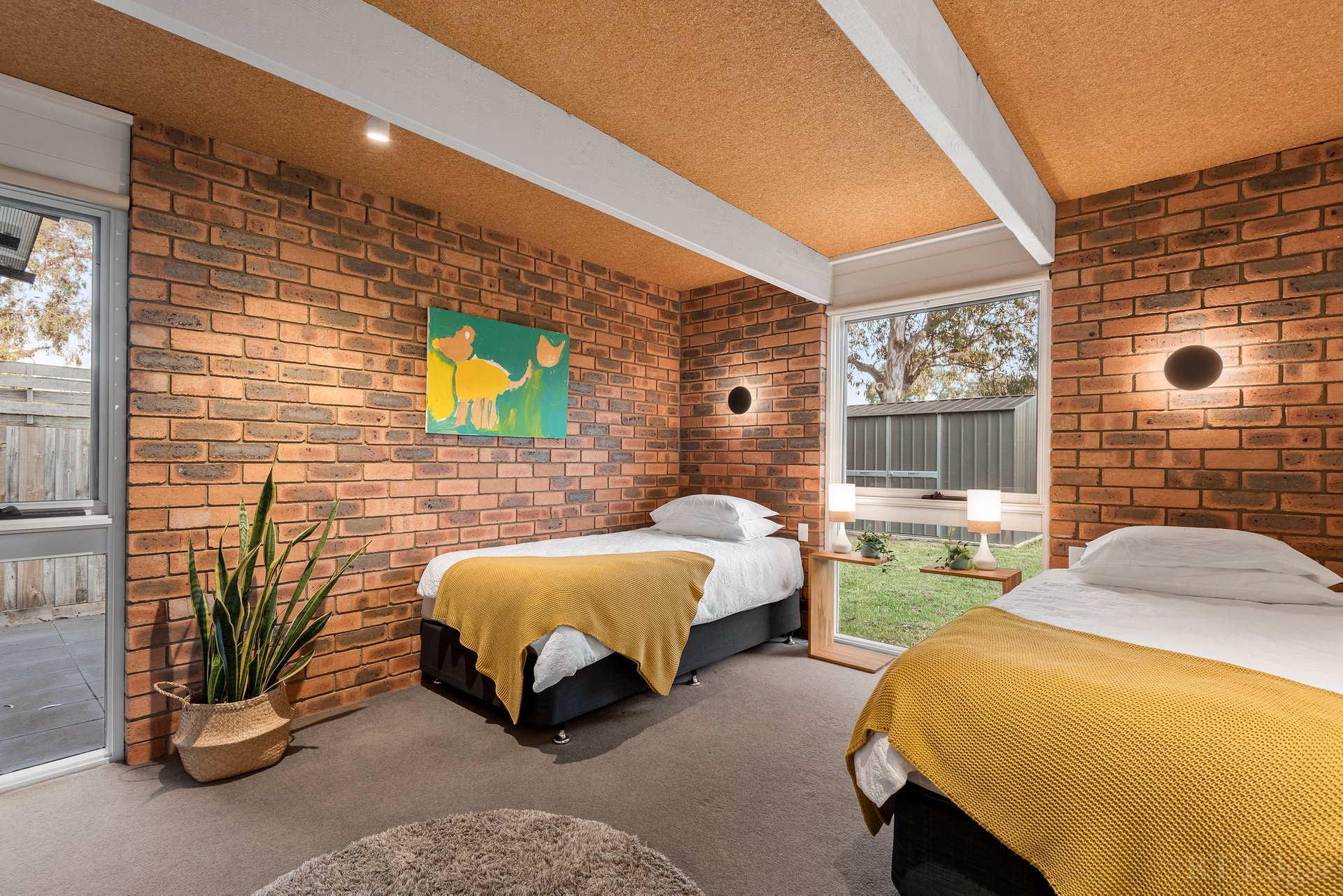 Property Gallery Thumbnail 14