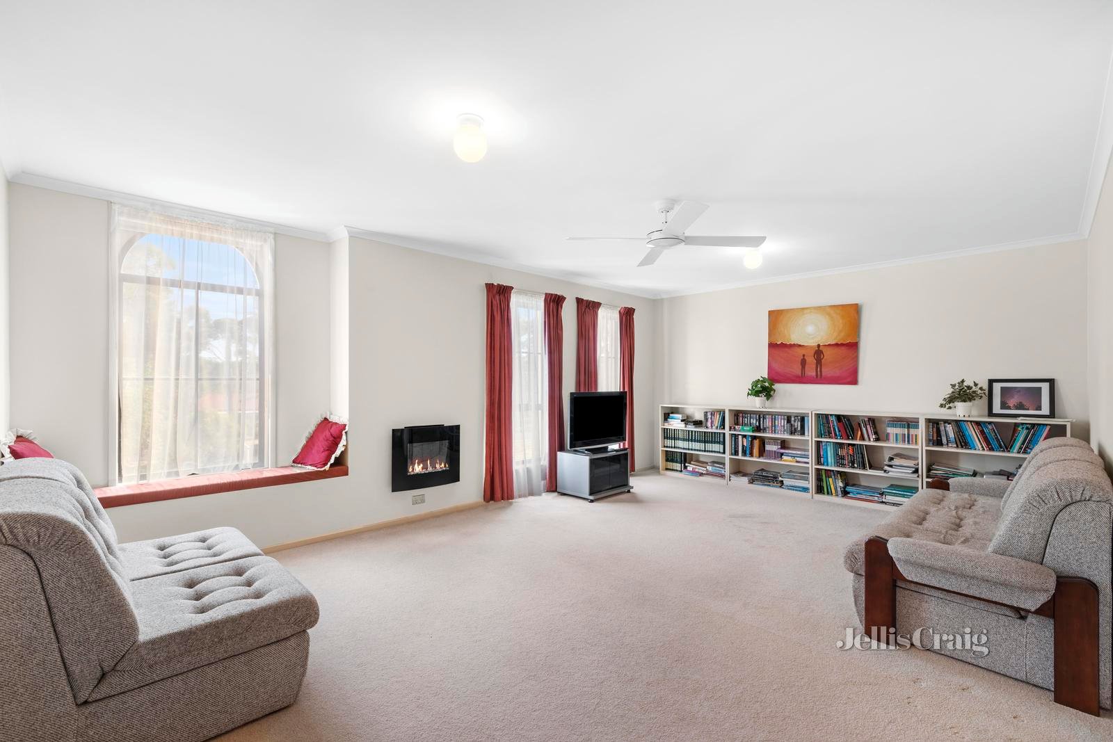 4 Ross Drive, Castlemaine image 3