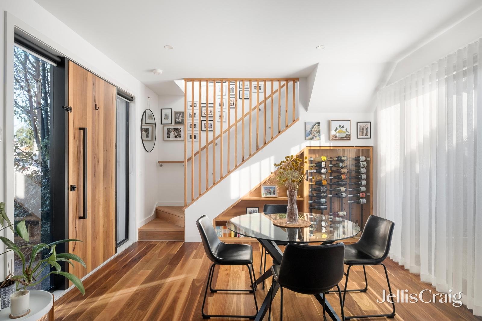 4 Ross Street, Newport image 3