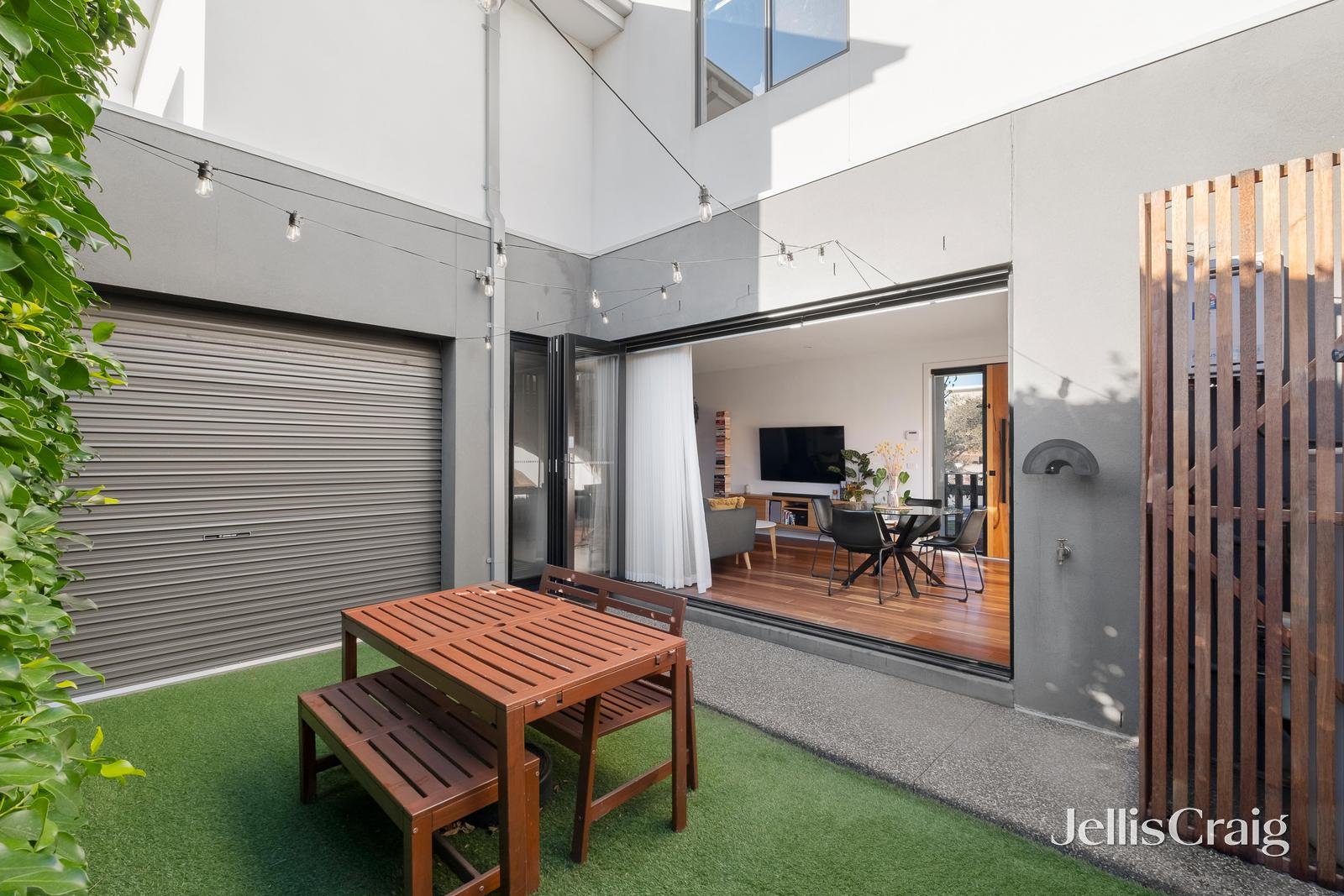 4 Ross Street, Newport image 7