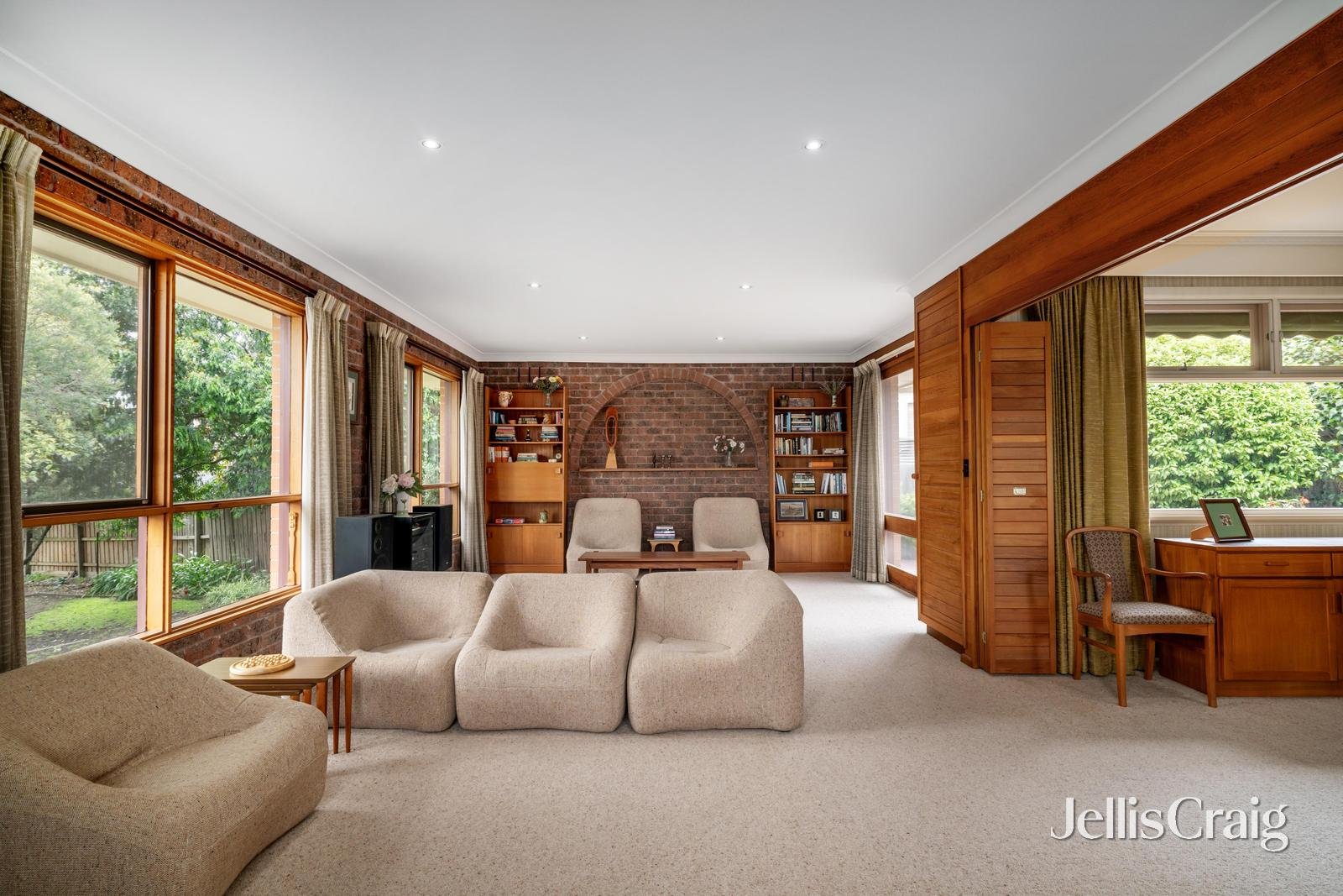 4 Rowallan Court, Balwyn&nbsp;North image 2