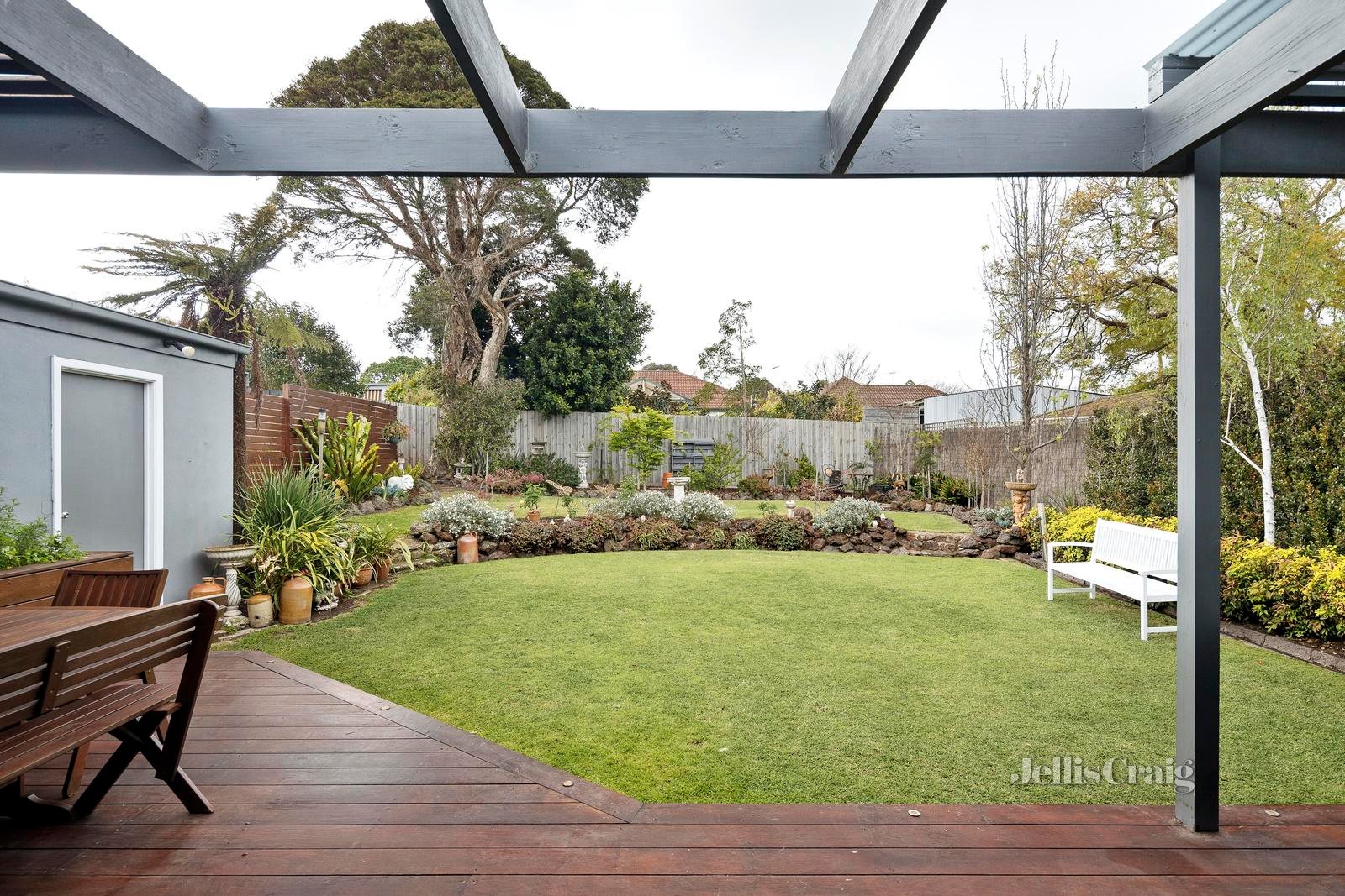 4 Rowan Avenue, Bentleigh East image 9