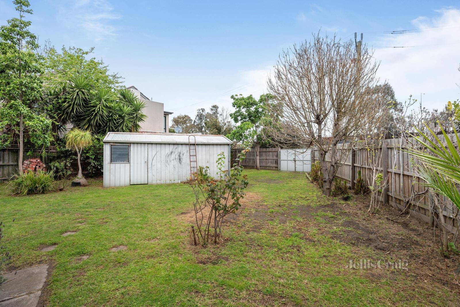 4 Sandridge Avenue, Port Melbourne image 6
