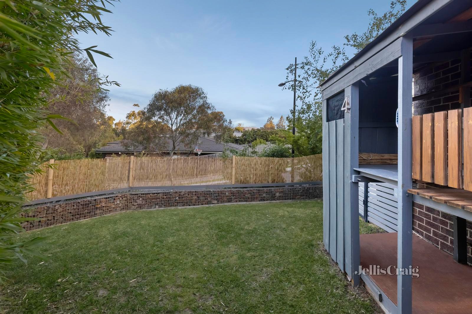 4 Scurry Drive, Croydon image 11