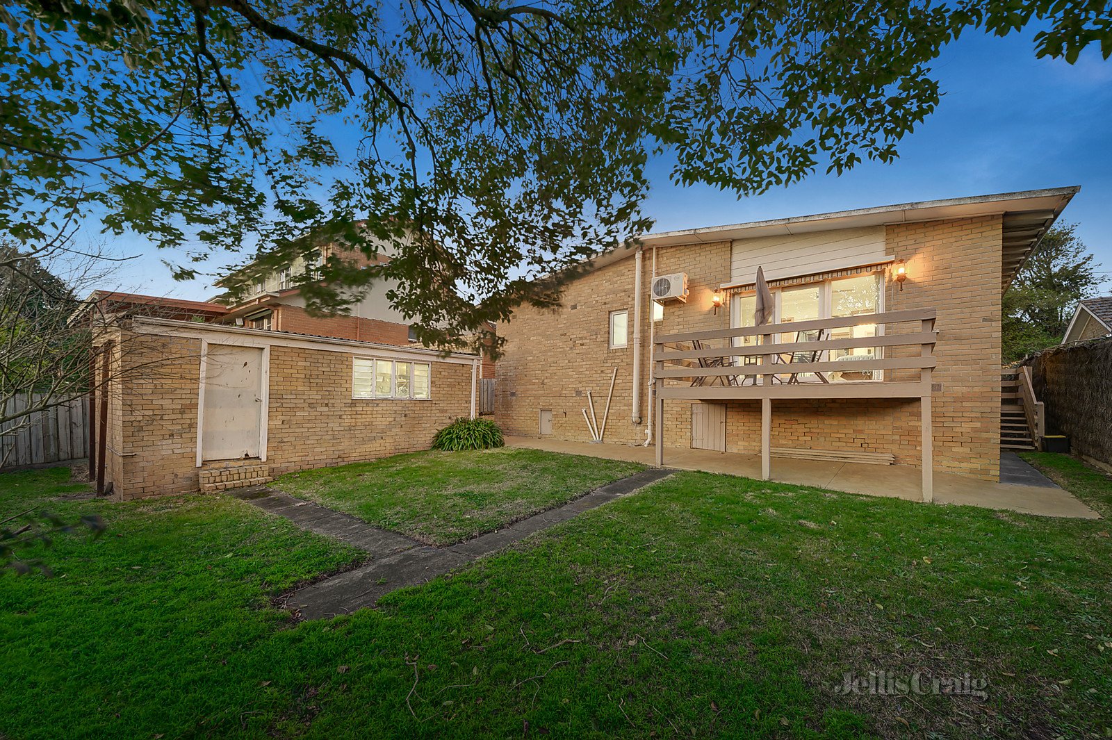 4 Seattle Street, Balwyn North image 7