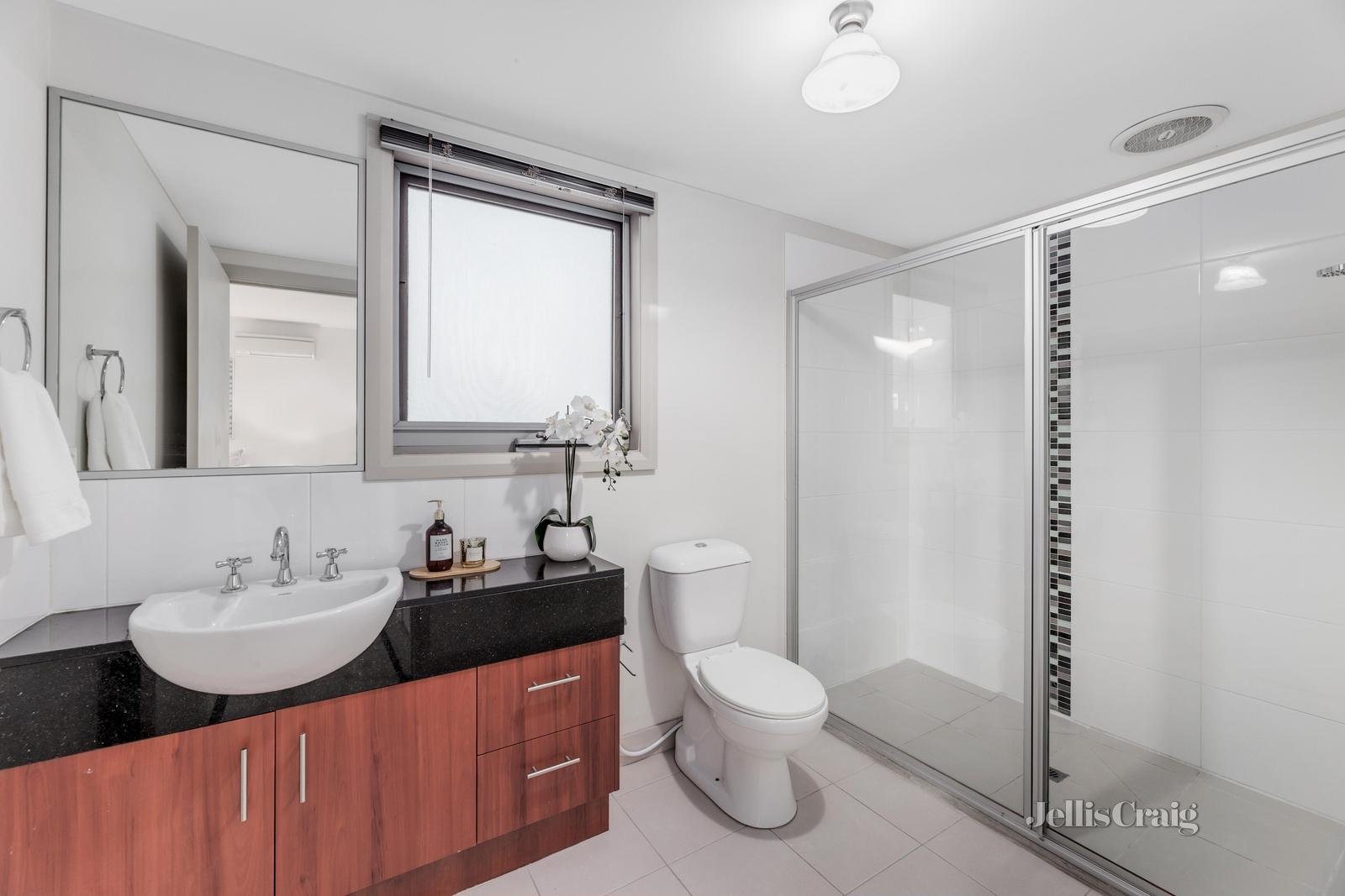 4 Sentinel Way, Doncaster image 7