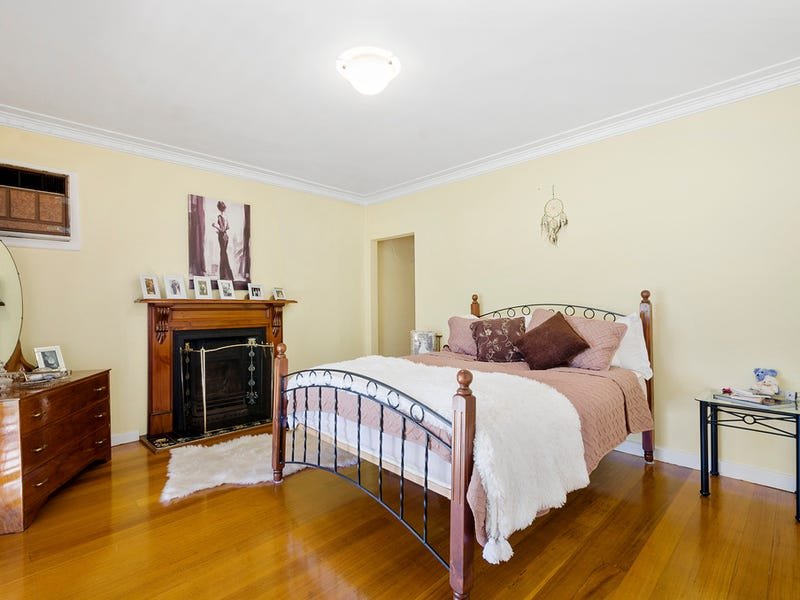 4 Seventh Avenue, Altona North image 6