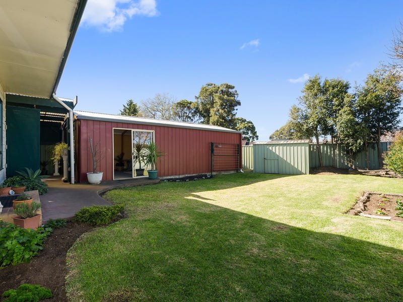 4 Seventh Avenue, Altona North image 10