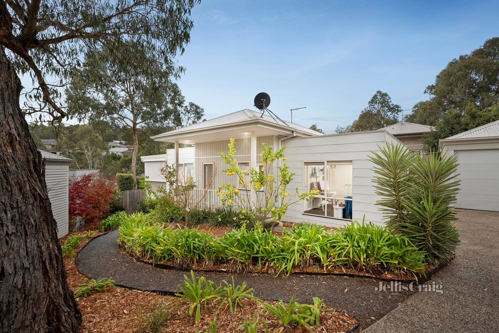 4 Shevlin Close, Lilydale image 1