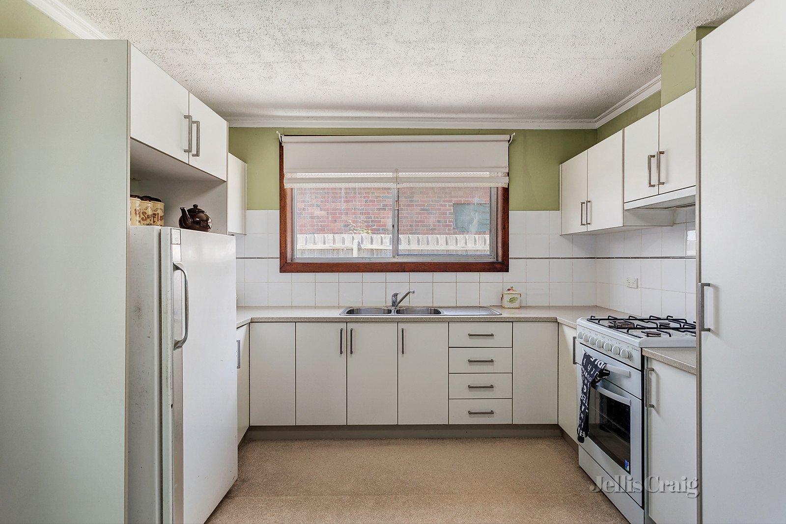 4 Shorts Road, Coburg North image 2