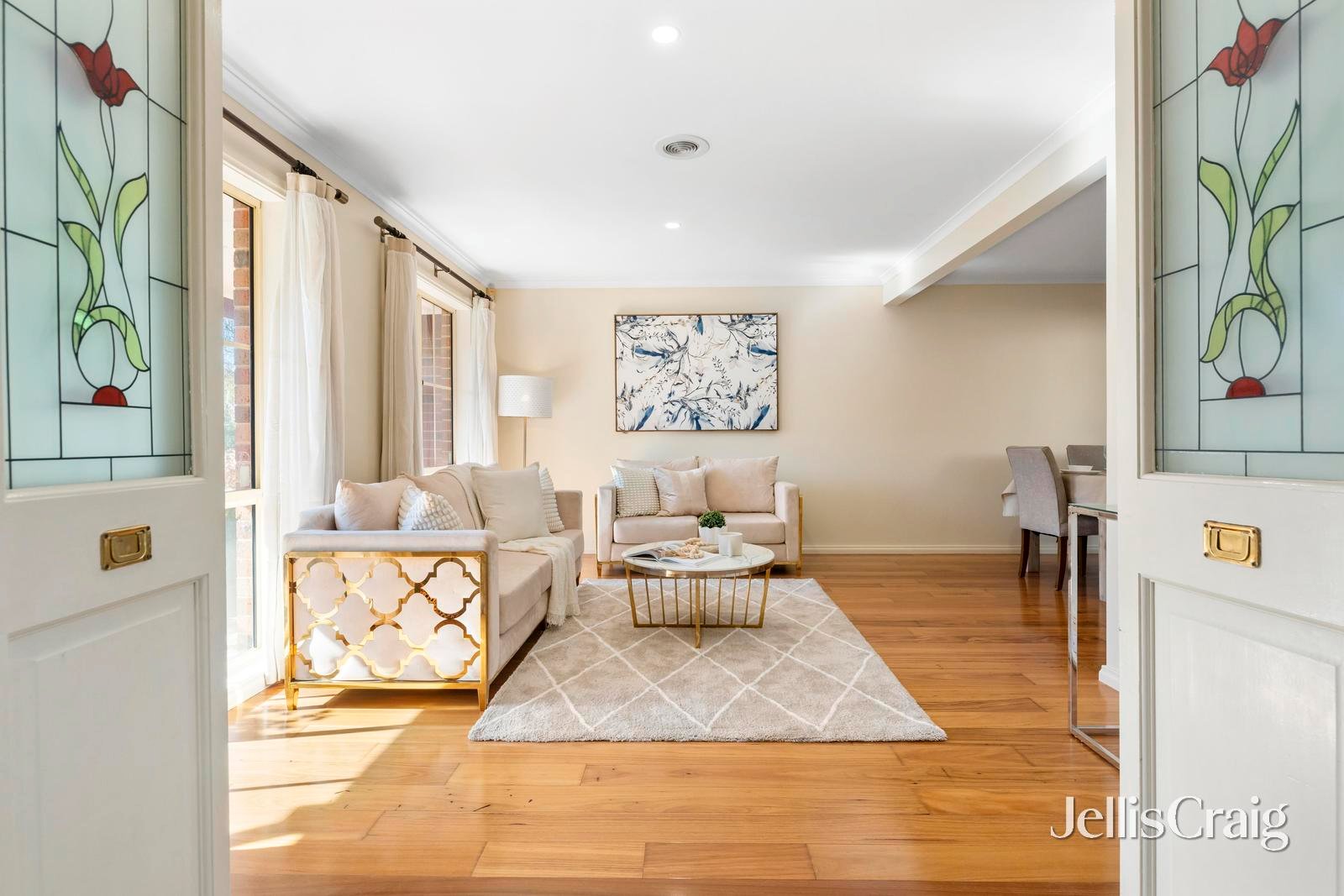 4 Silverwood Way, Glen&nbsp;Waverley image 3