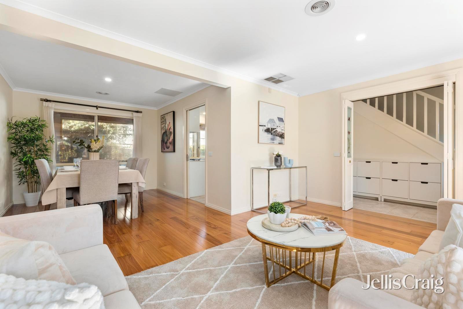 4 Silverwood Way, Glen&nbsp;Waverley image 5