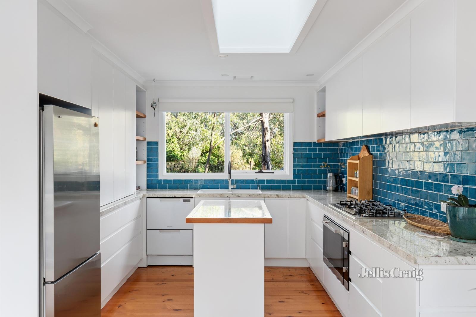 4 Sloans Road, North Warrandyte image 5