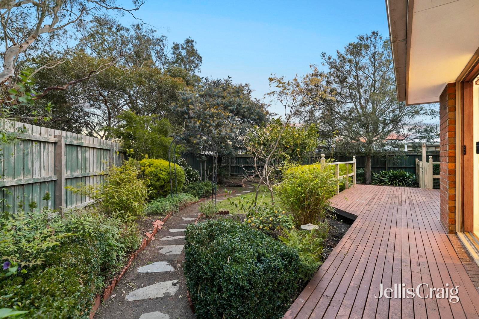 4 Sovereign Court, Mornington image 11