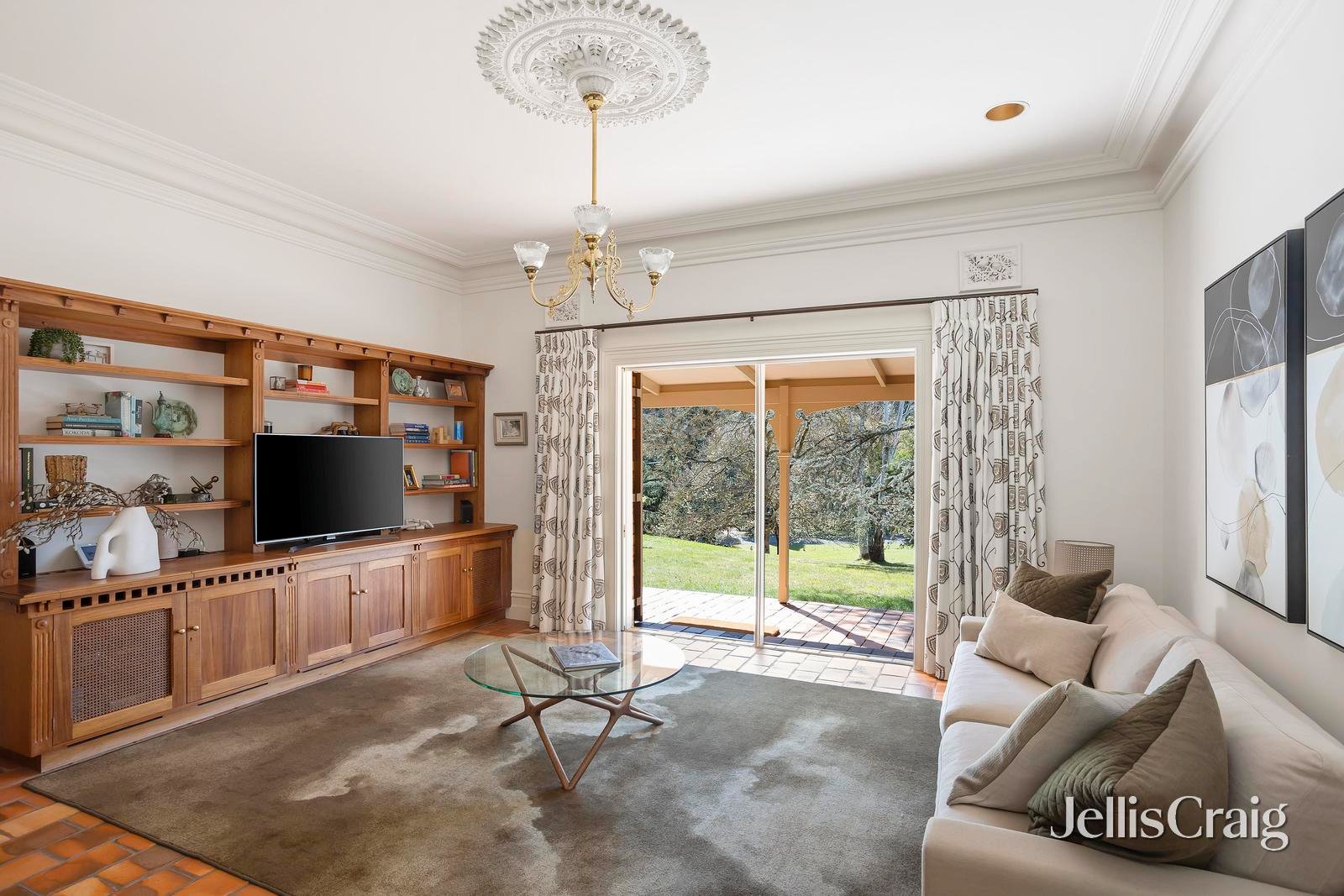 4 Sowter Court, Donvale image 3