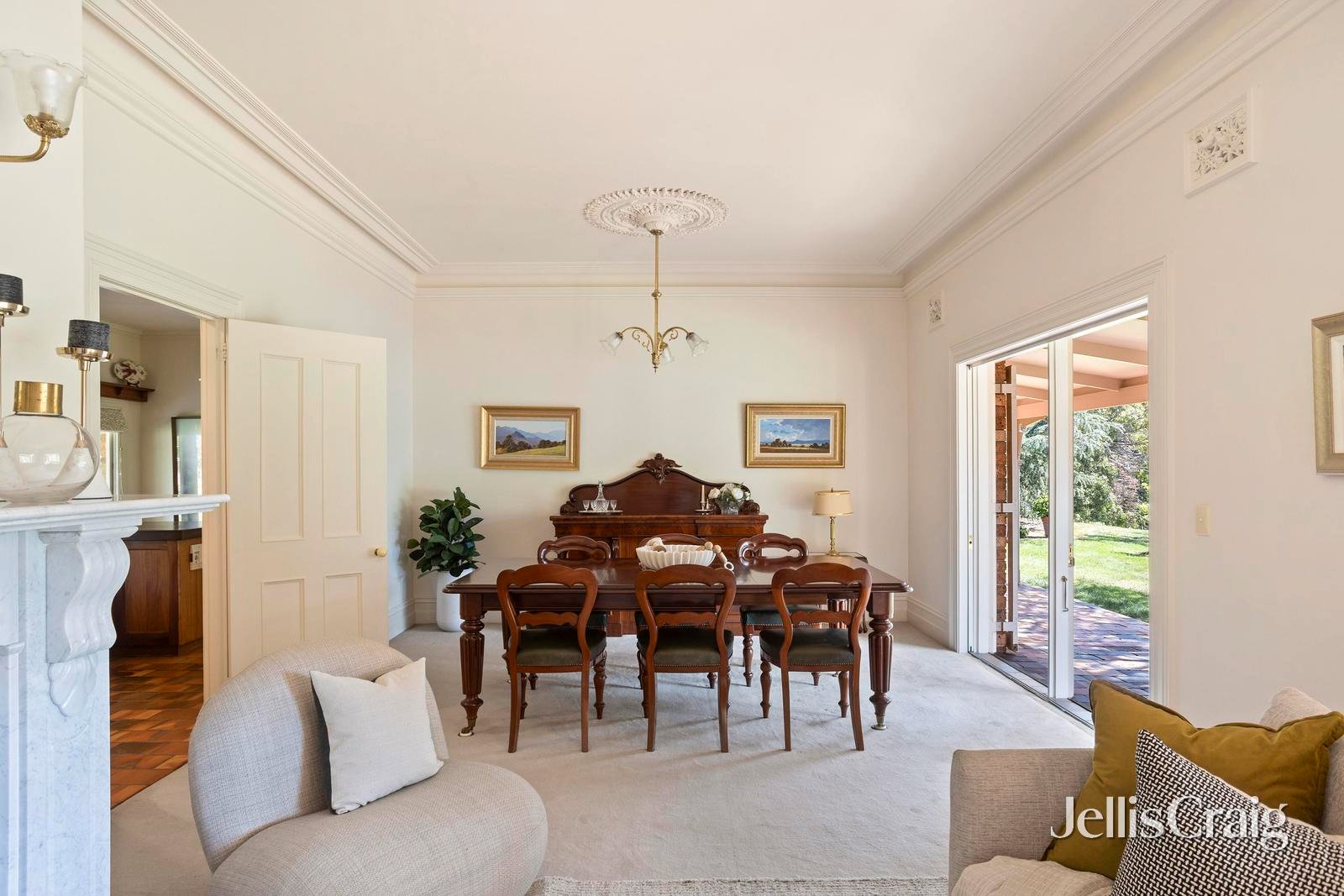 4 Sowter Court, Donvale image 7