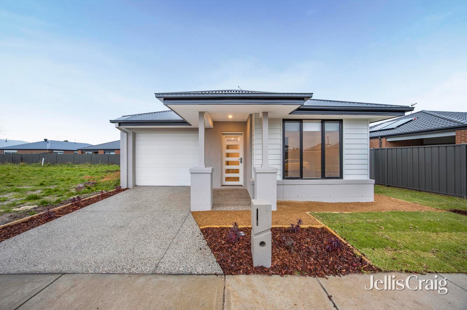 4 Splendore Street, Sebastopol image 1
