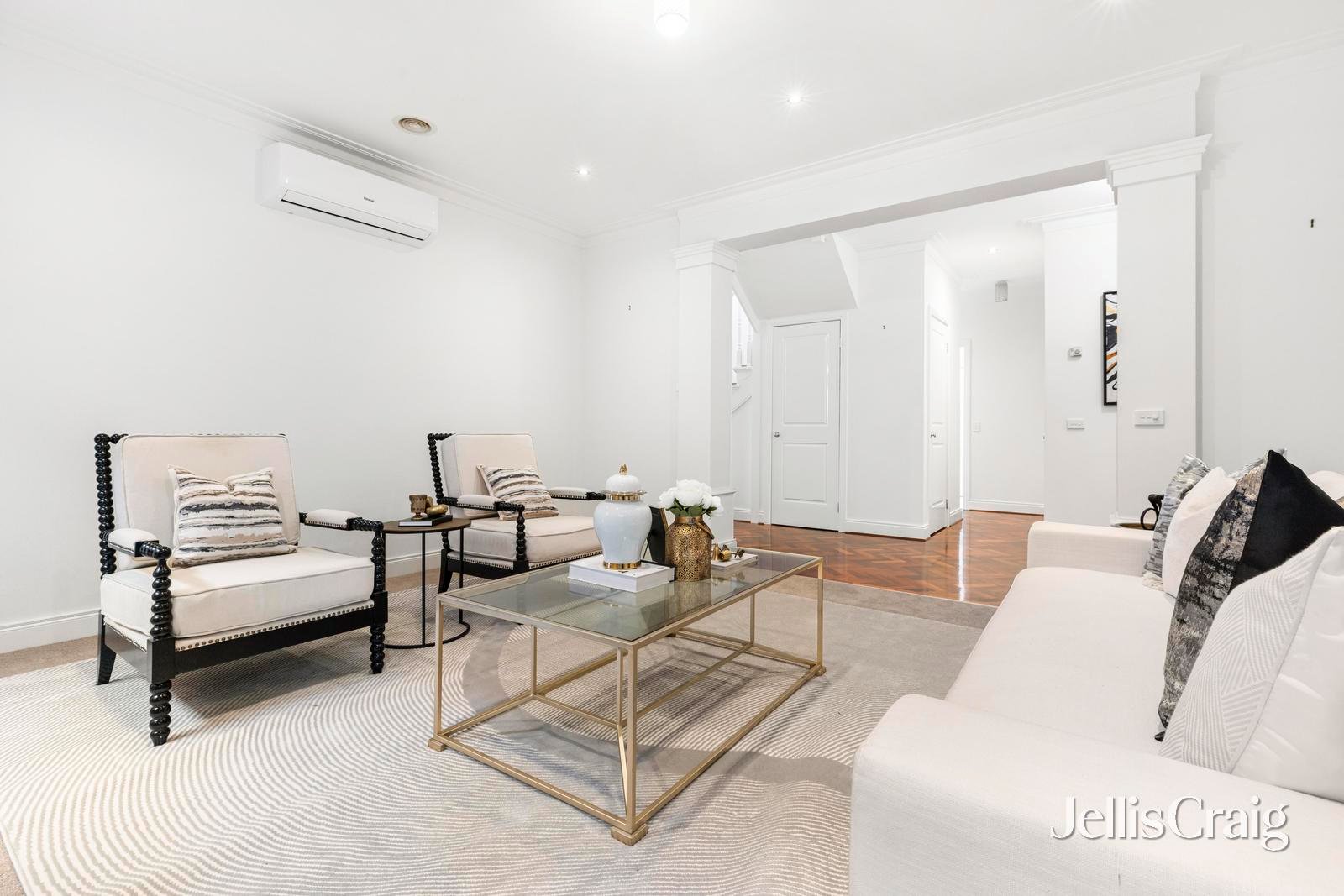 4 Spring Rise, Glen&nbsp;Waverley image 3