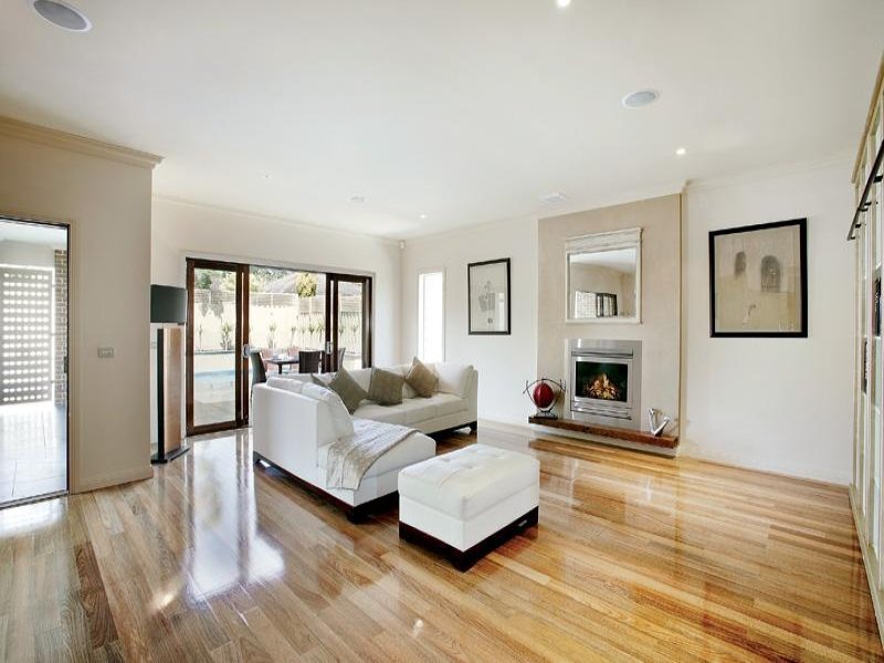 4 St Johns Avenue, Mont Albert image 4