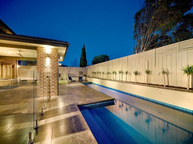 4 St Johns Avenue, Mont Albert image 11