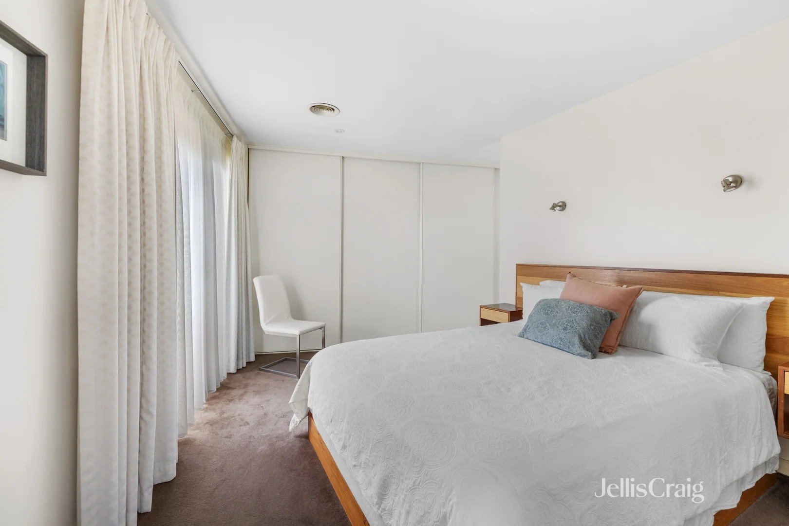 4 Station Lane, Williamstown image 5