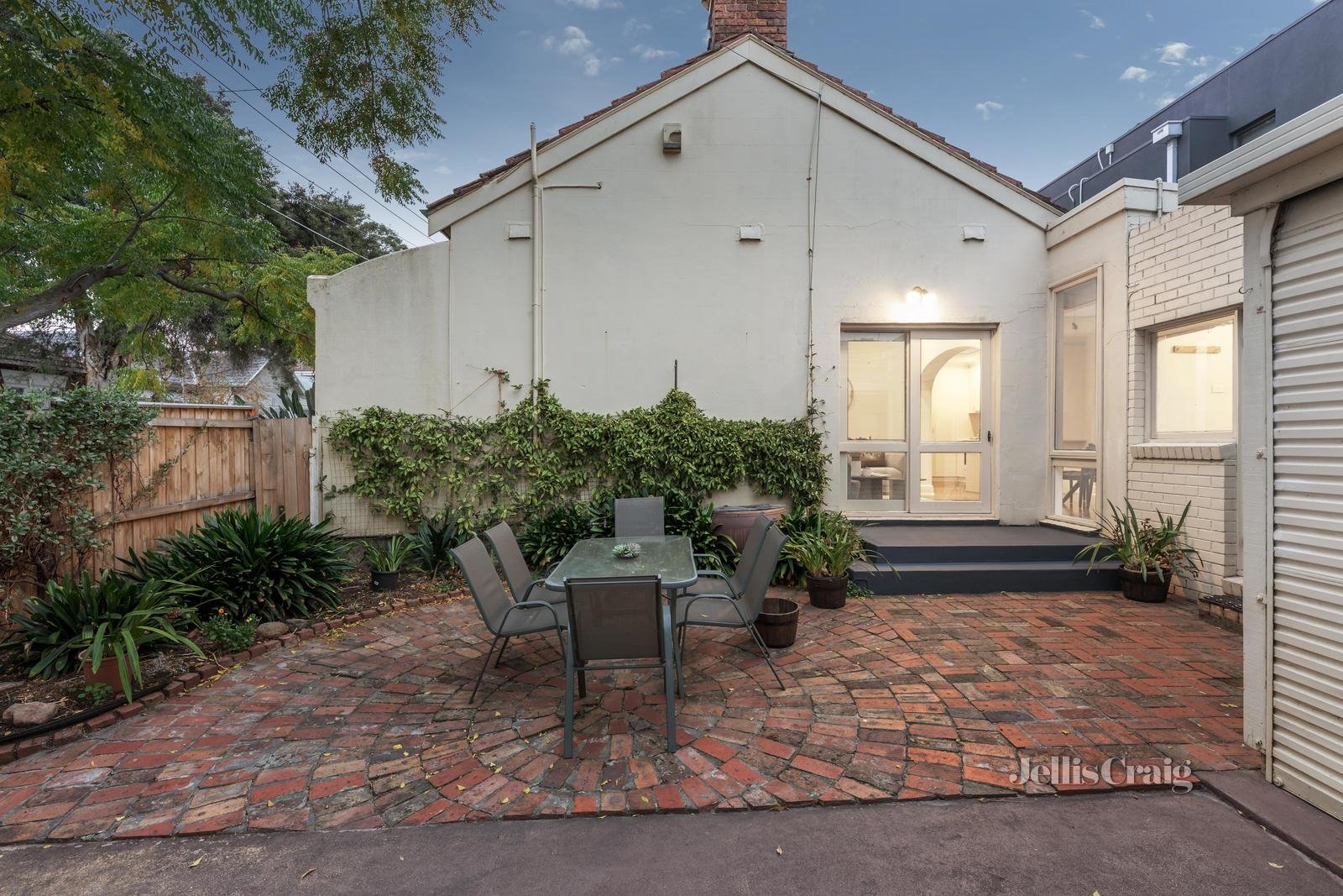 4 Stewart Street, Prahran image 8