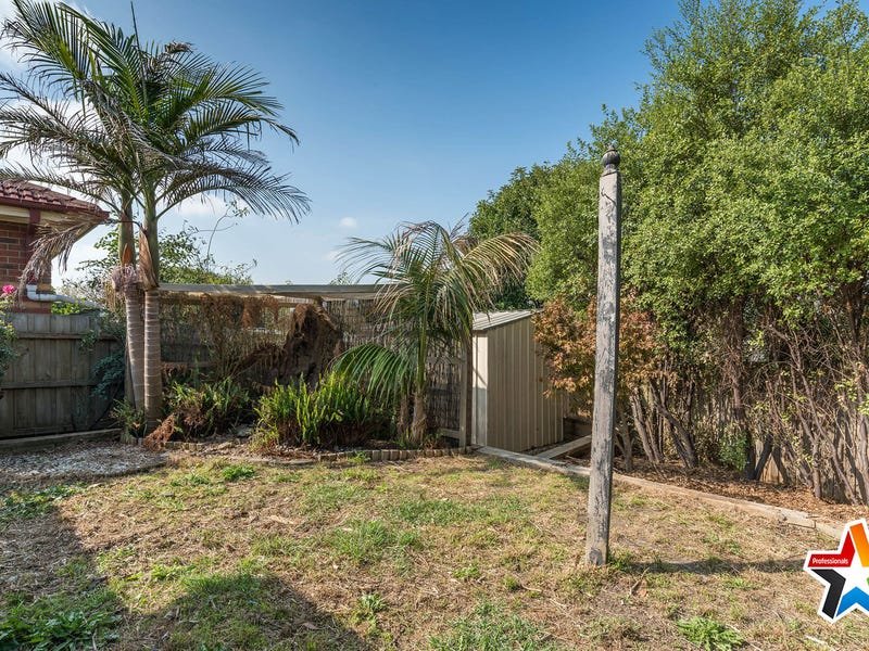 4 Sunnyridge Court, Chirnside Park image 9