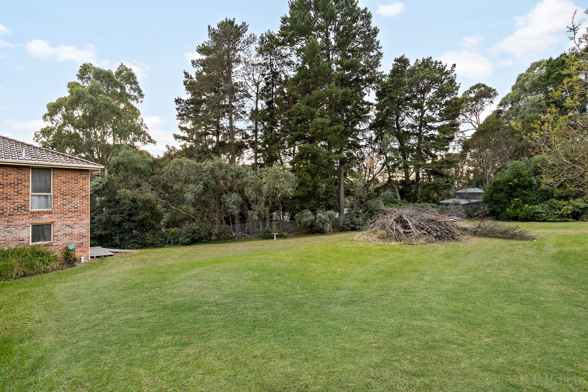 Property Gallery Thumbnail 5