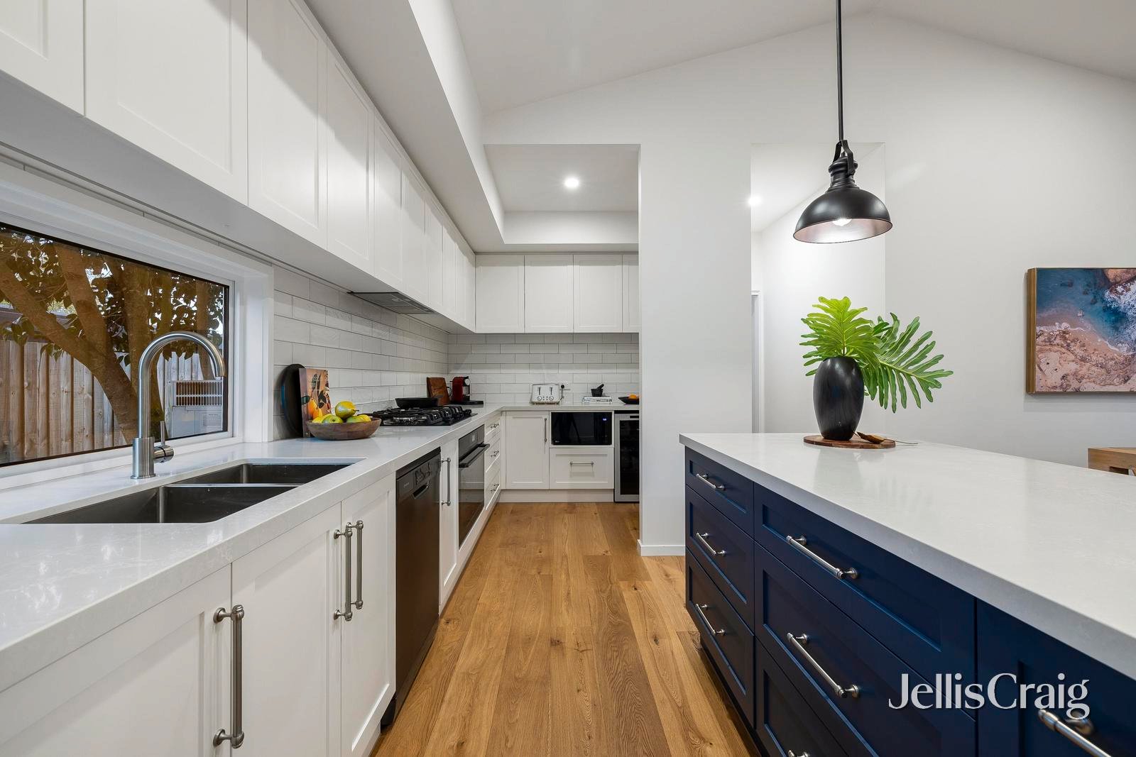 4 Tangerine Court, Mount Martha image 2