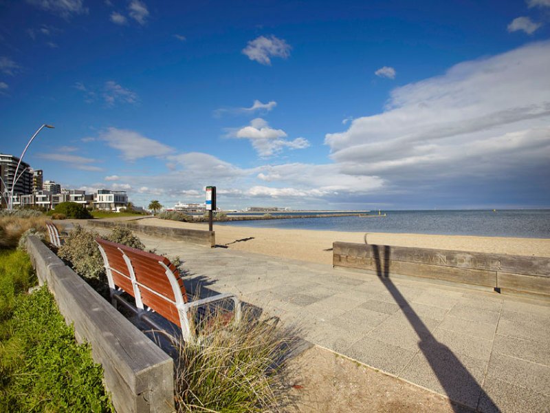 4 The Bend, Port Melbourne image 7
