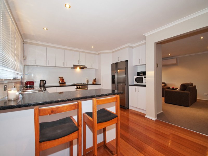 4 The Parkway, Chirnside Park image 5