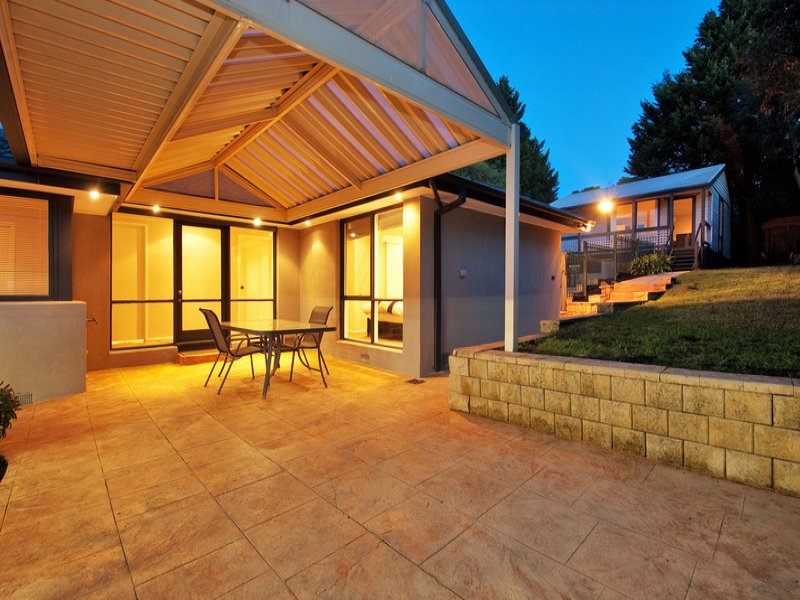 4 The Parkway, Chirnside Park image 13