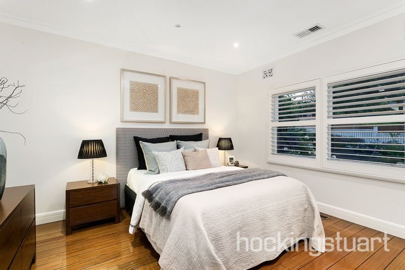 4 Thea Avenue, Balwyn North image 8