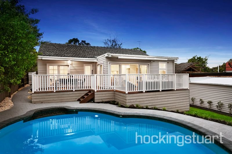 4 Thea Avenue, Balwyn North image 10