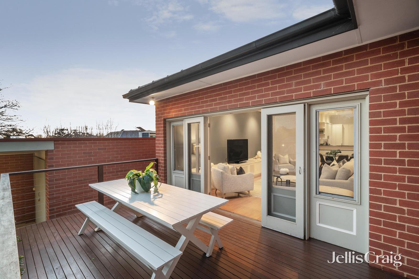 4 Thistle Street, Surrey Hills image 7