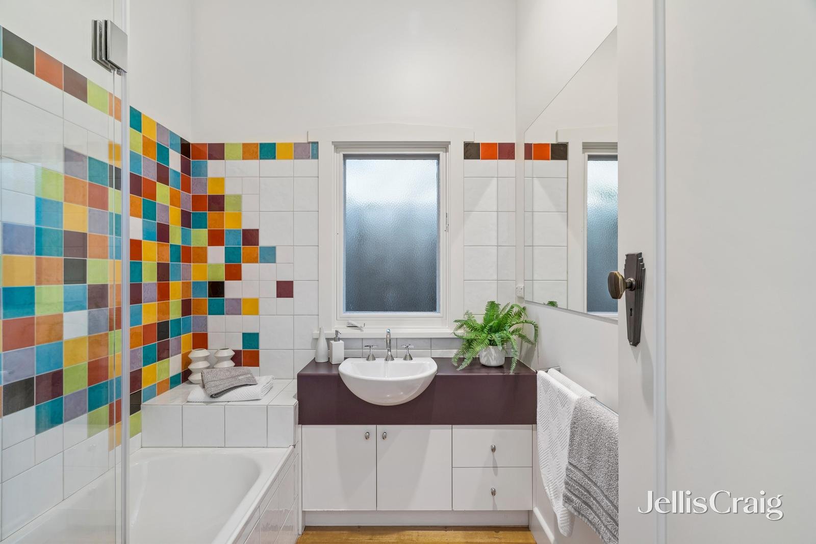 4 Thistle Street, Surrey Hills image 14