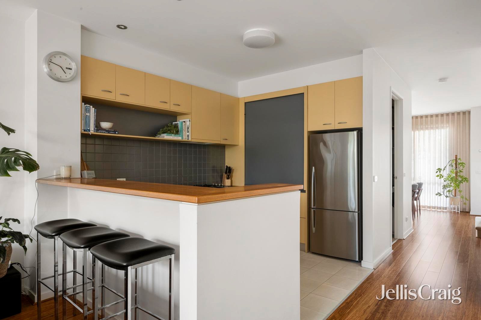 4 Thomas Street, Port Melbourne image 7