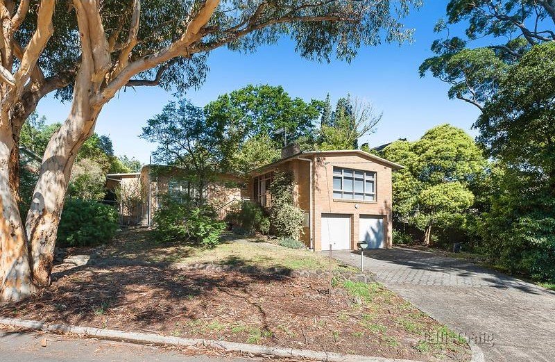 4 Thyer Road, Ivanhoe image 1