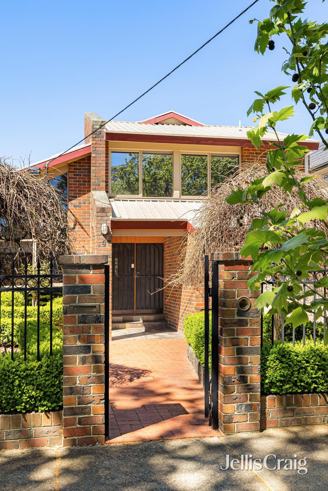 4 Toolangi Road, Alphington image 2