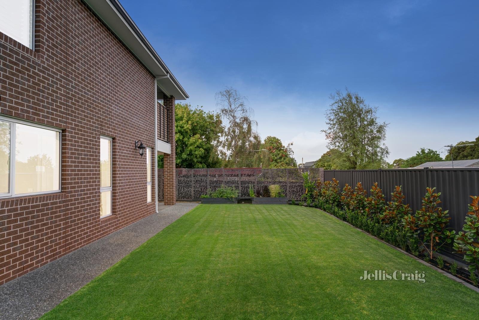 4 Trenton Avenue, Glen Waverley image 12