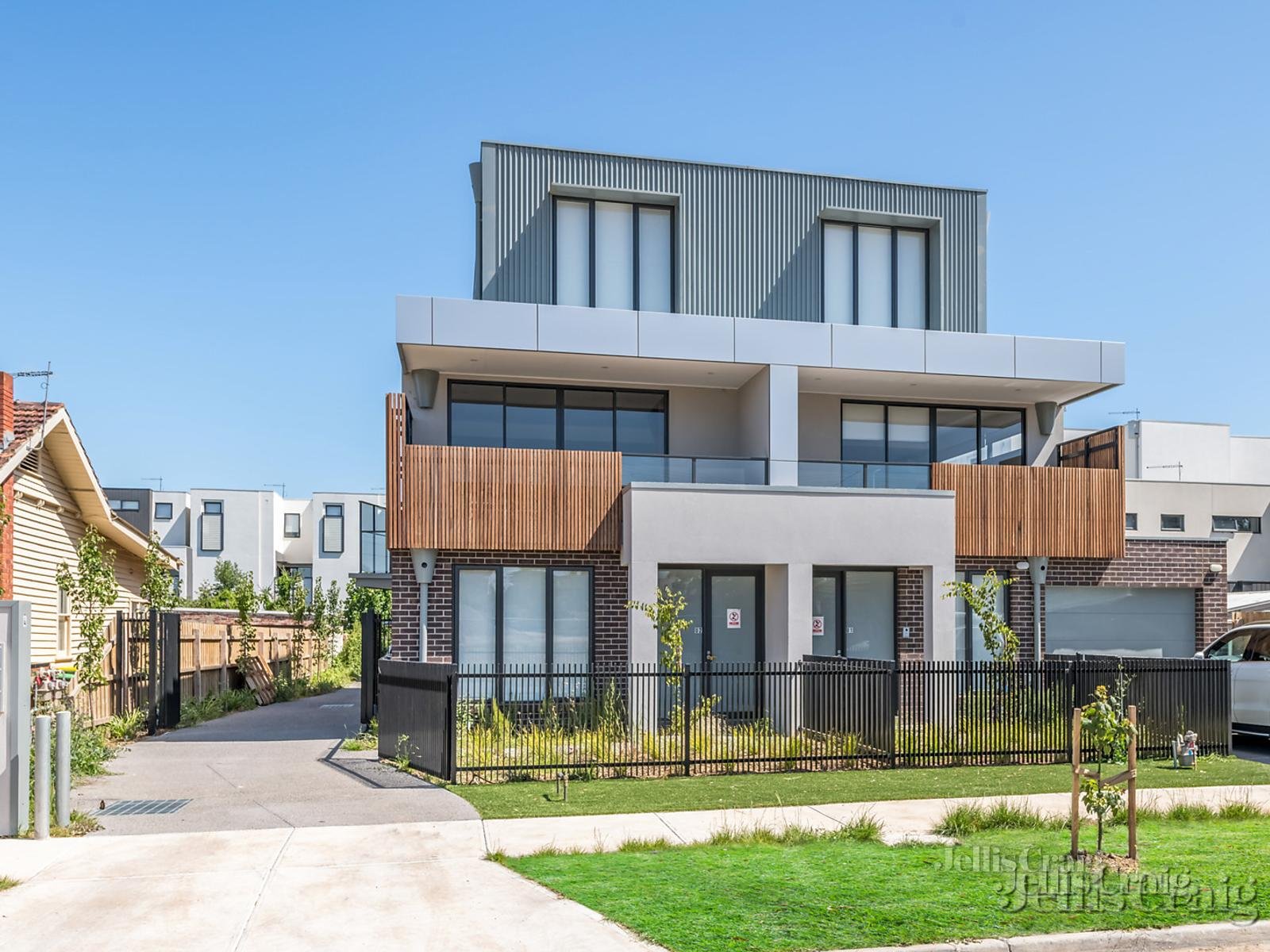 4 Tuckett Street, Alphington - Print Image 1