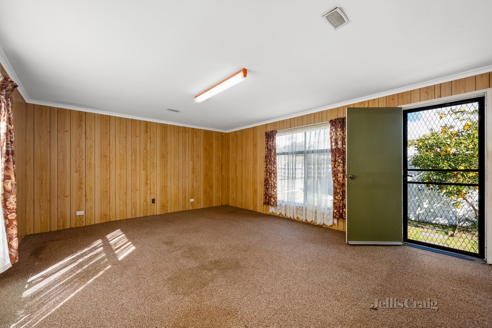 4 Tyson Street, Fawkner image 3