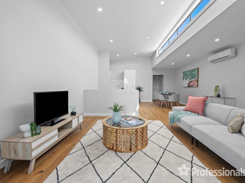 4 Vantage Close, Ringwood image 2