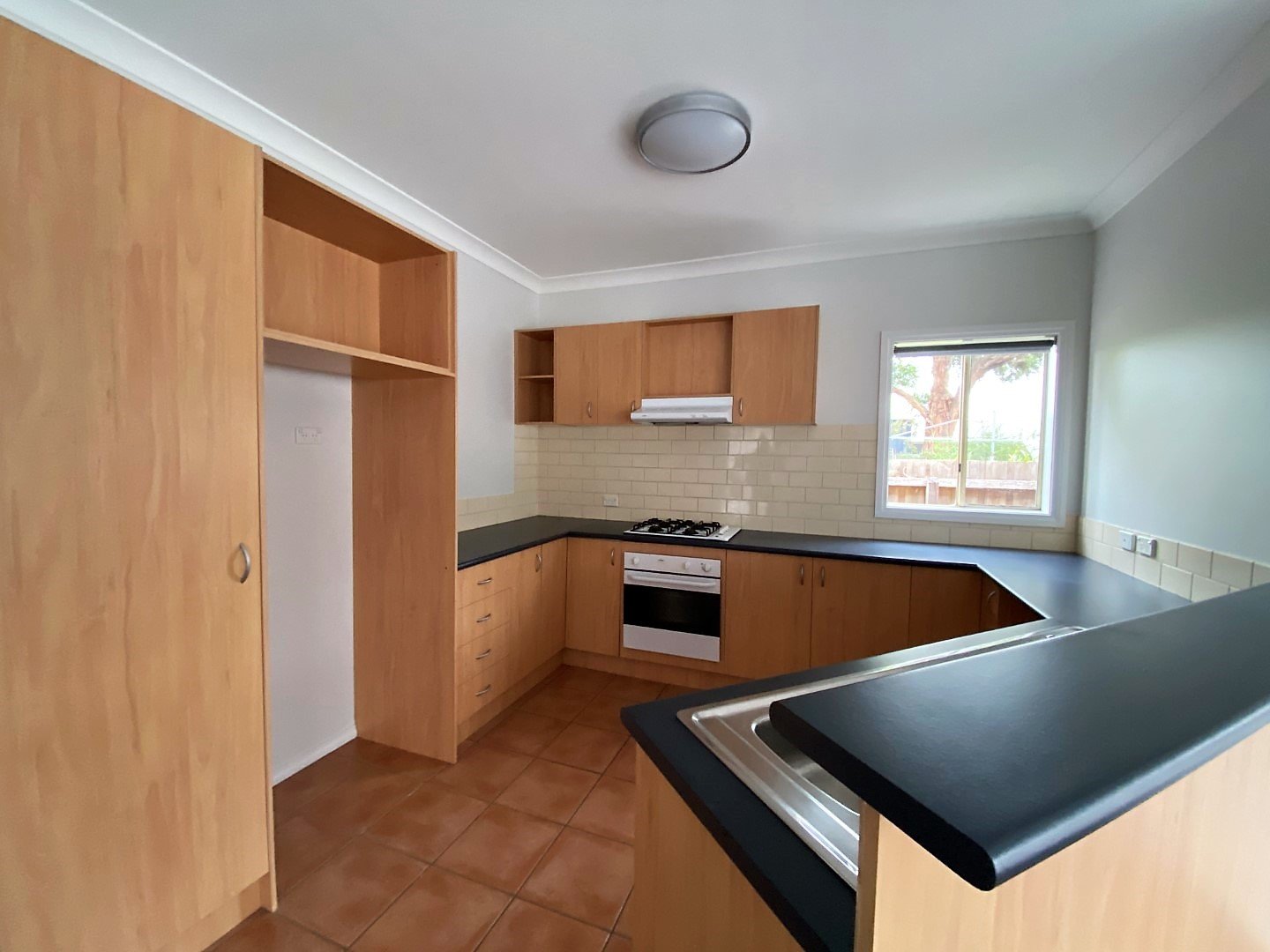 4 Victor Place, Lara image 2