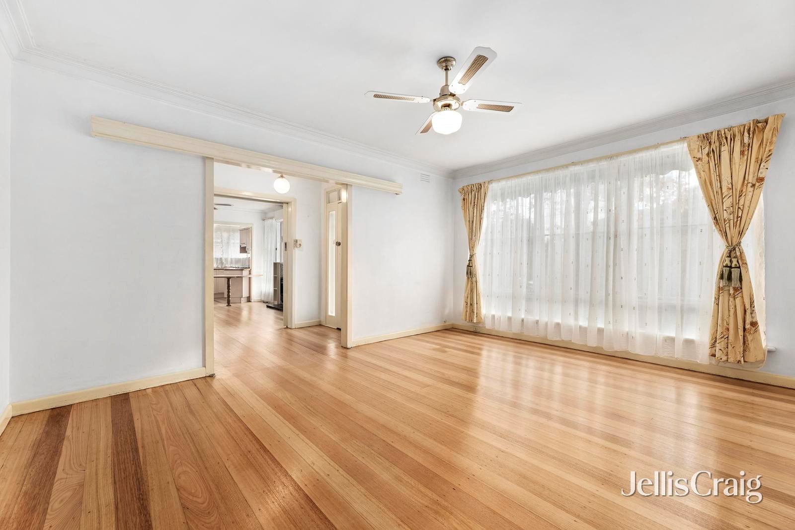 4 Walker Road, Mount&nbsp;Waverley image 2