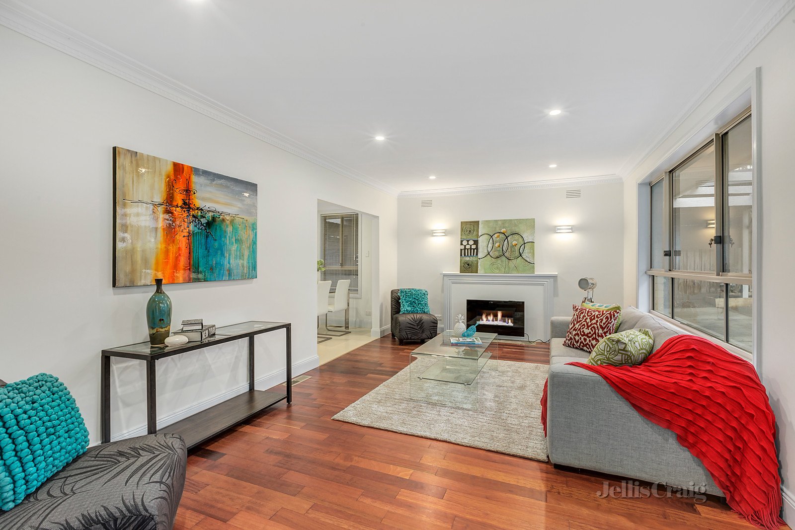 4 Warrien Court, Bayswater image 2